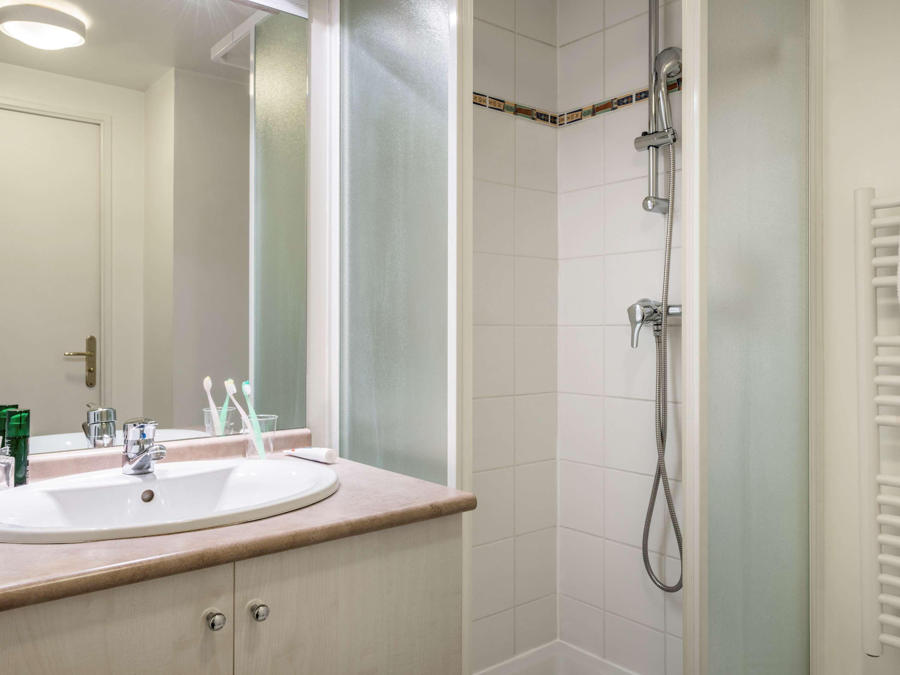 Aparthotel Adagio Access Paris Porte De Charenton Exteriör bild